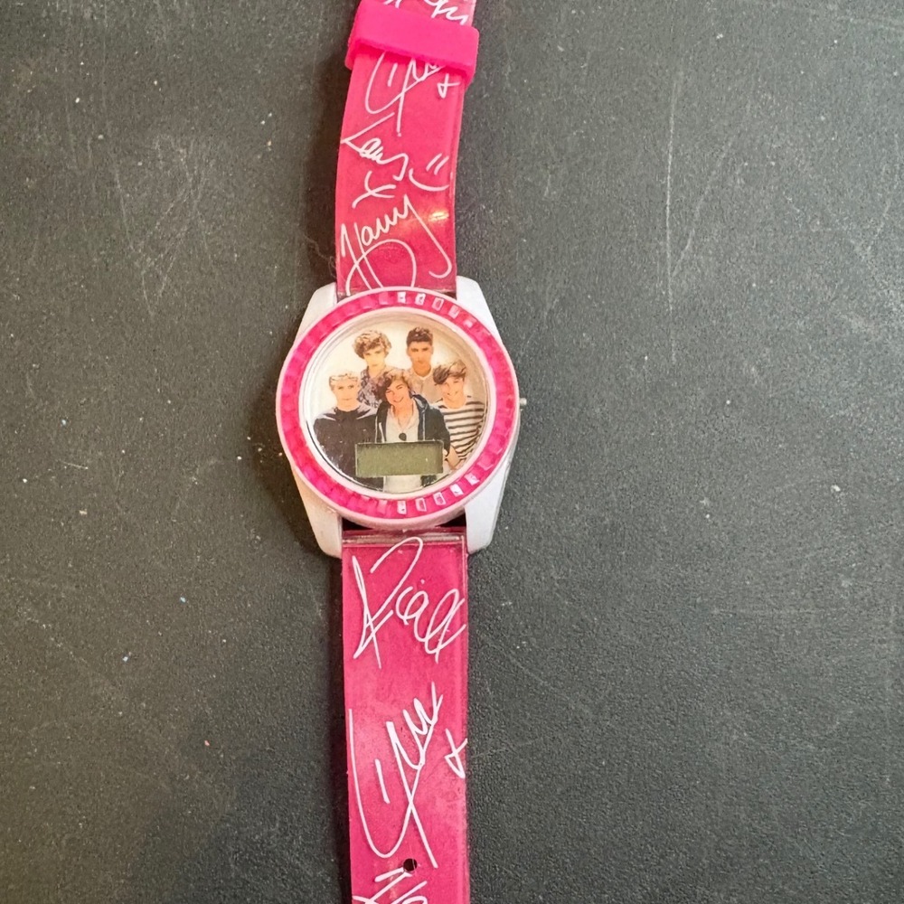 One Direction Digital Watch Pink Silicone Strap Band Signatures Photo Dial 1D